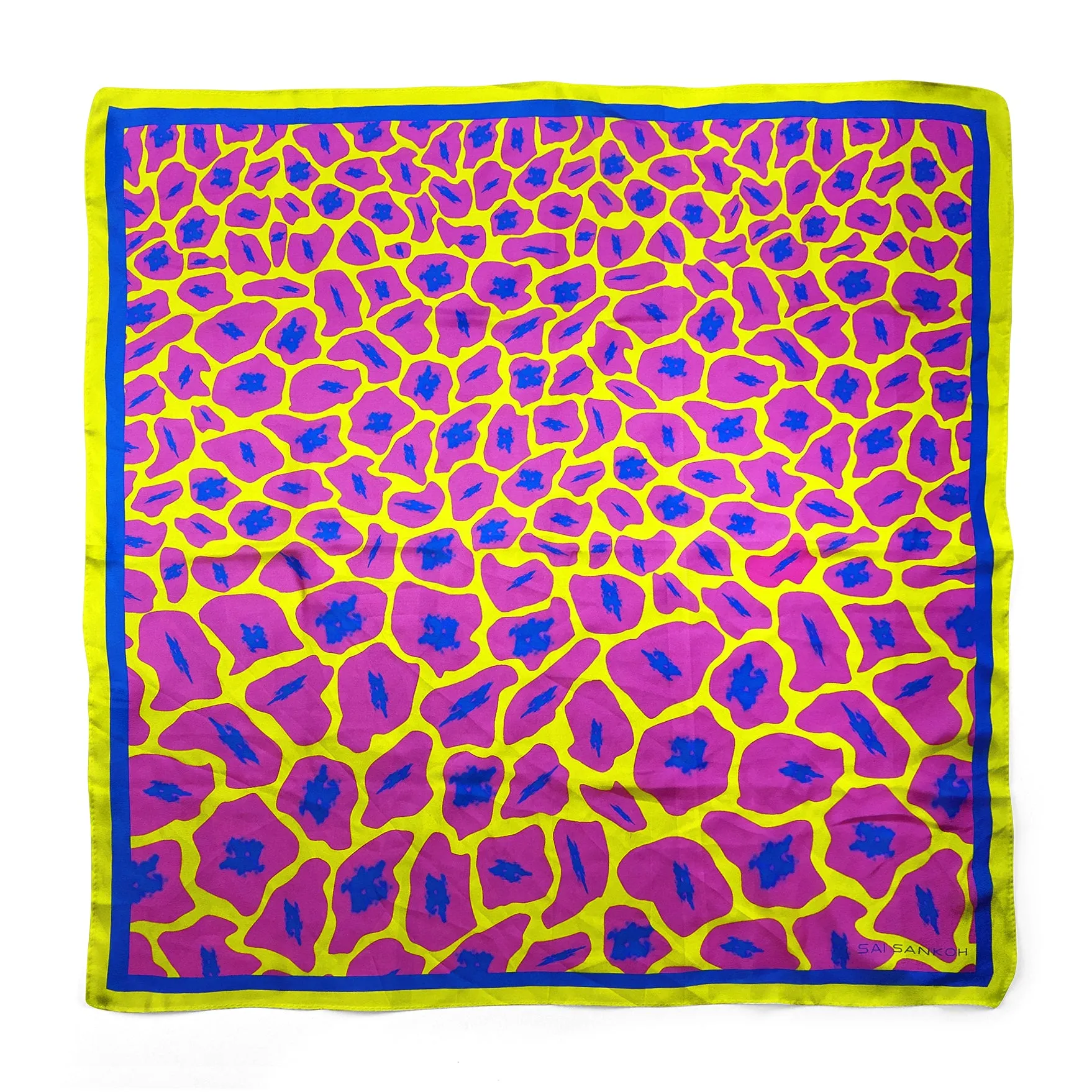 Leonora Scarf
