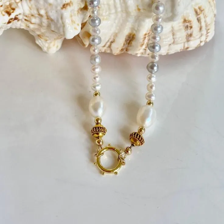Pearl Choker - Gigi