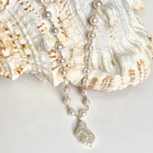 Pearl Necklace with Nugget Drop